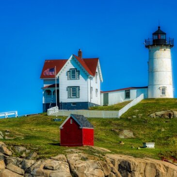 Fængslende udsigt: Cliff House i Cape Neddick, Maine topper listen over unikke hoteller i USA