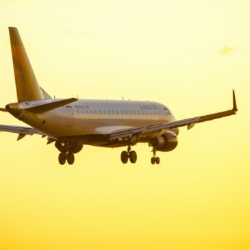 Den kommende FAA-reautoriseringslov vil påvirke flyselskabernes sikkerhed og rejseoplevelsen